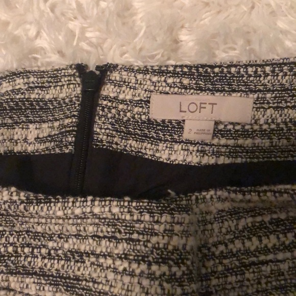 Loft Mini Skirt with Zipper Pockets - Picture 4 of 4